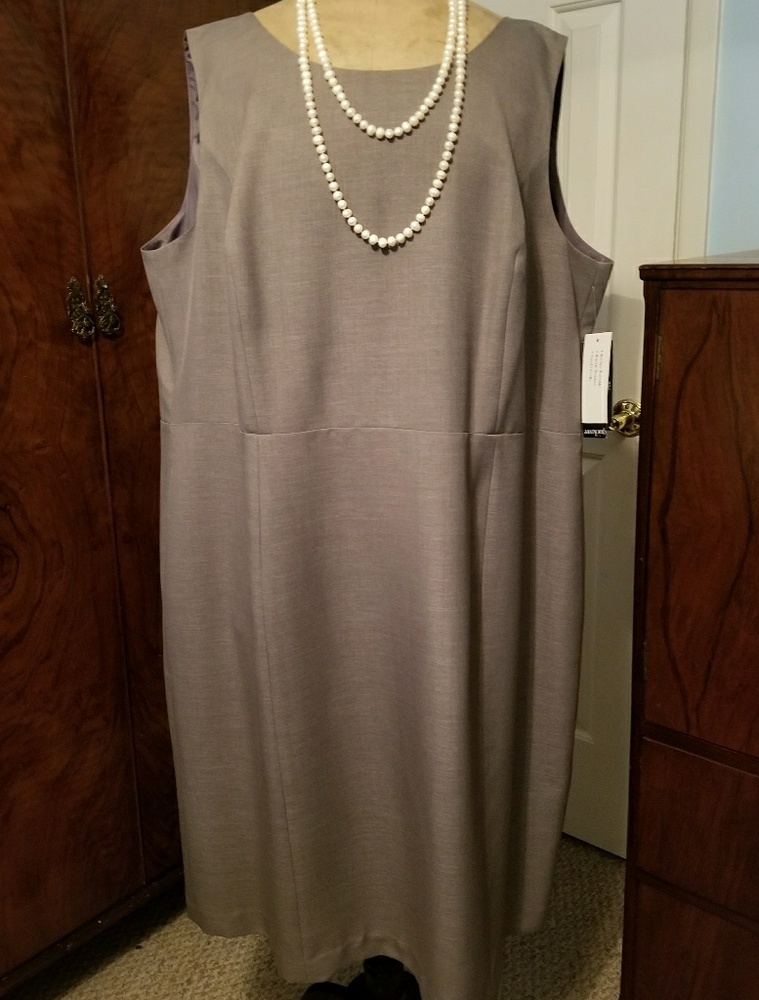 Pearl Gray Sheath dress 24W